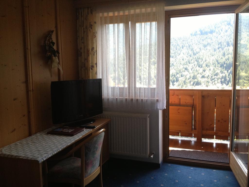 Berggasthof Hintergfoell Unken Cameră foto